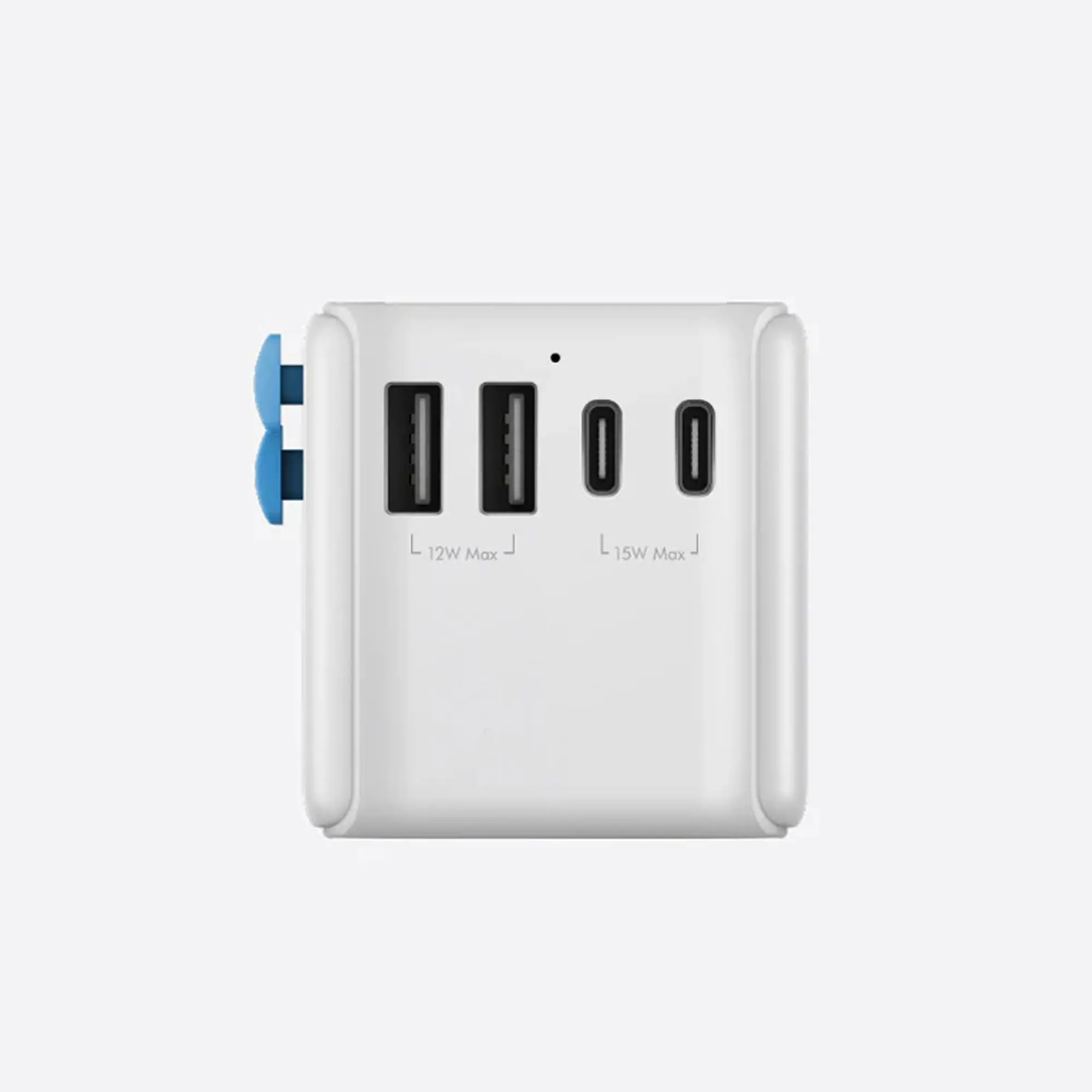 Energea GoPort Travel Adapter - 28W, 2 USB-A , 3 USB-C - Carry case included (Barcode : 6957879461682 )