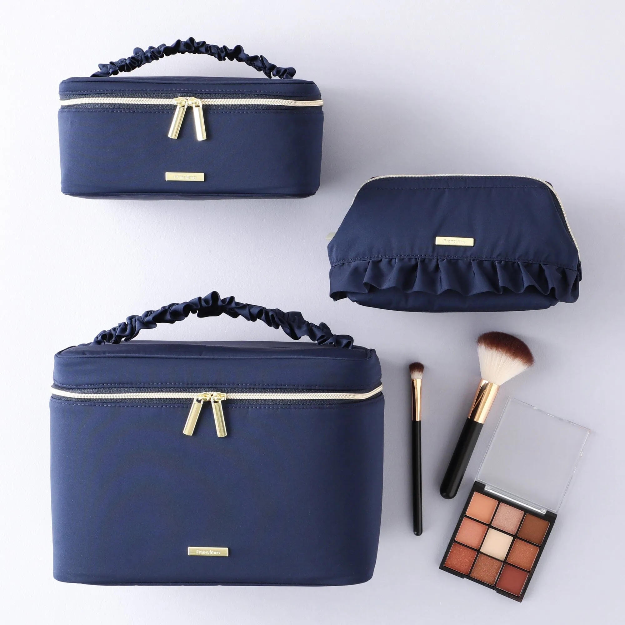 Frill Vanity Pouch L Navy