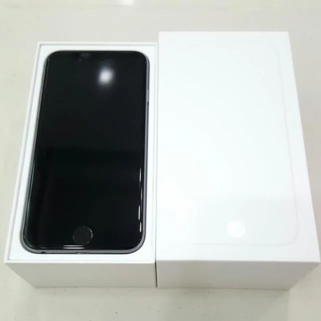 iPhone 6 64GB Space Grey