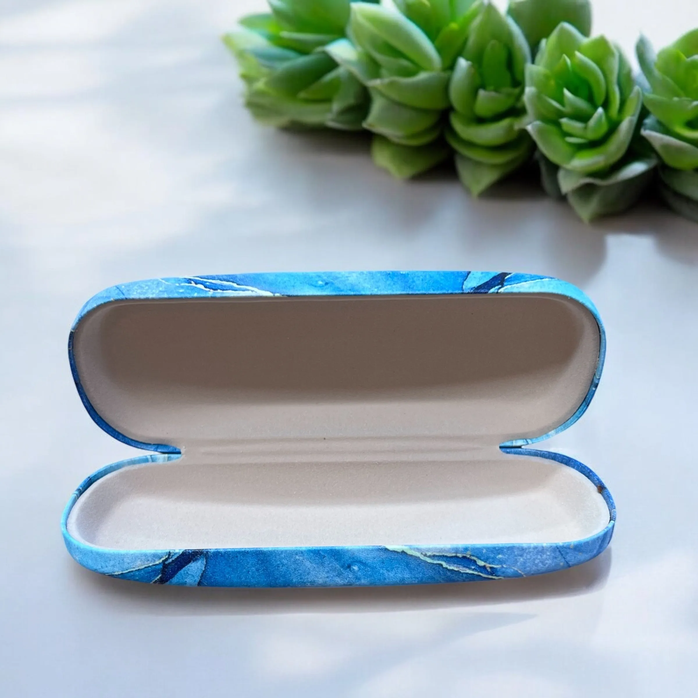 Petal Hard Glasses Case- Ocean Passion