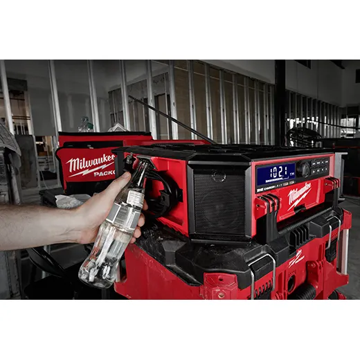 Radio - Milwaukee PACKOUT™ Radio & Charger, 2950-20