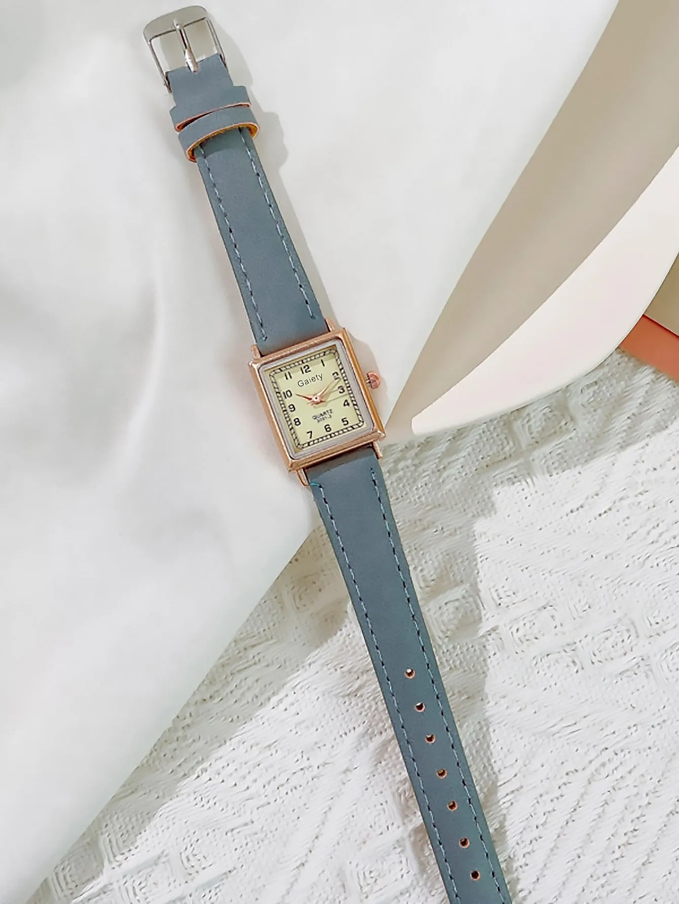 Rectangle Pointer Quartz Watch