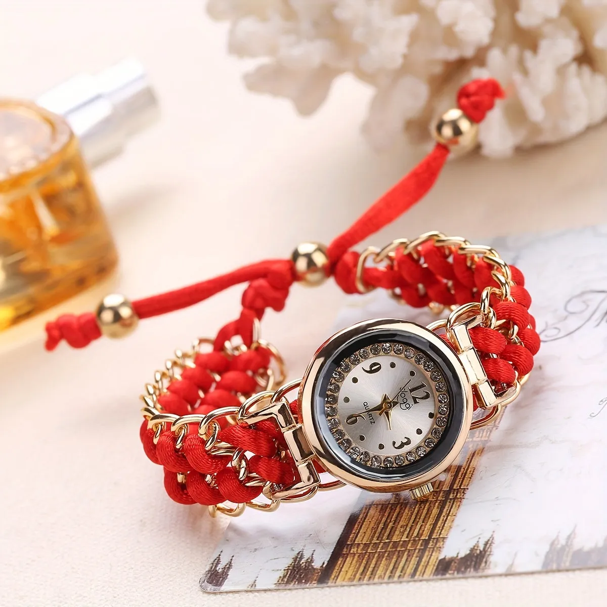 Rhinestone Quartz Bracelet Watch Chic Womens Fashion Accessory