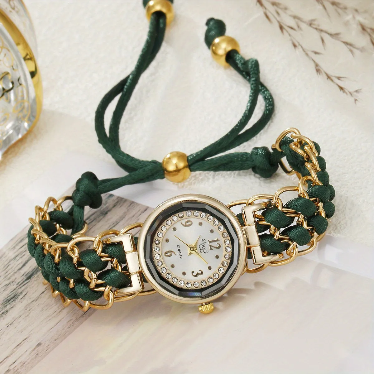 Rhinestone Quartz Bracelet Watch Chic Womens Fashion Accessory