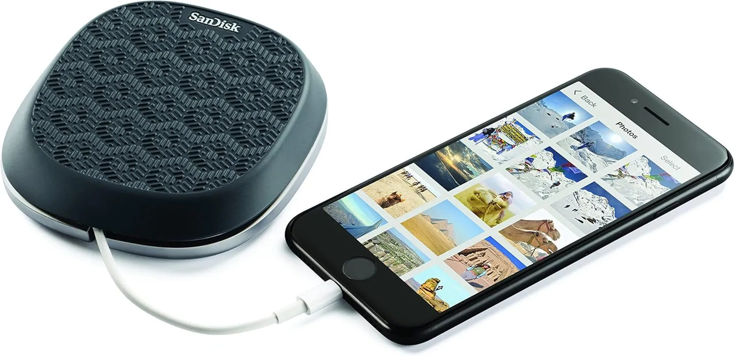 SanDisk iXpand Base 32GB - iPhone/iPad Charging & Backup Station, Black